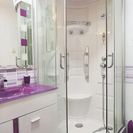 Precioso Piso En Oviedo, Parking, Wifi Y Netflix By Delabra *